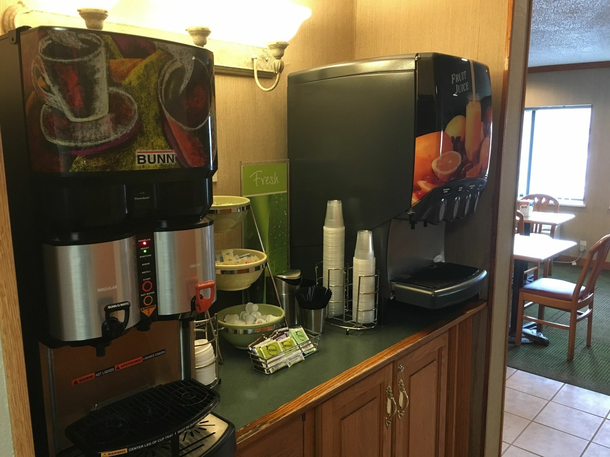 Quality Inn & Suites ميلووكي المظهر الخارجي الصورة